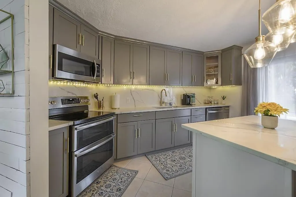 بيت للعطل Golden Greek And Dexters Cottage Near Downtown تامبا