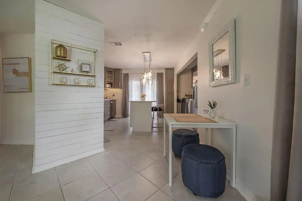 بيت للعطل Golden Greek And Dexters Cottage Near Downtown تامبا الولايات المتحدة الأمريكية