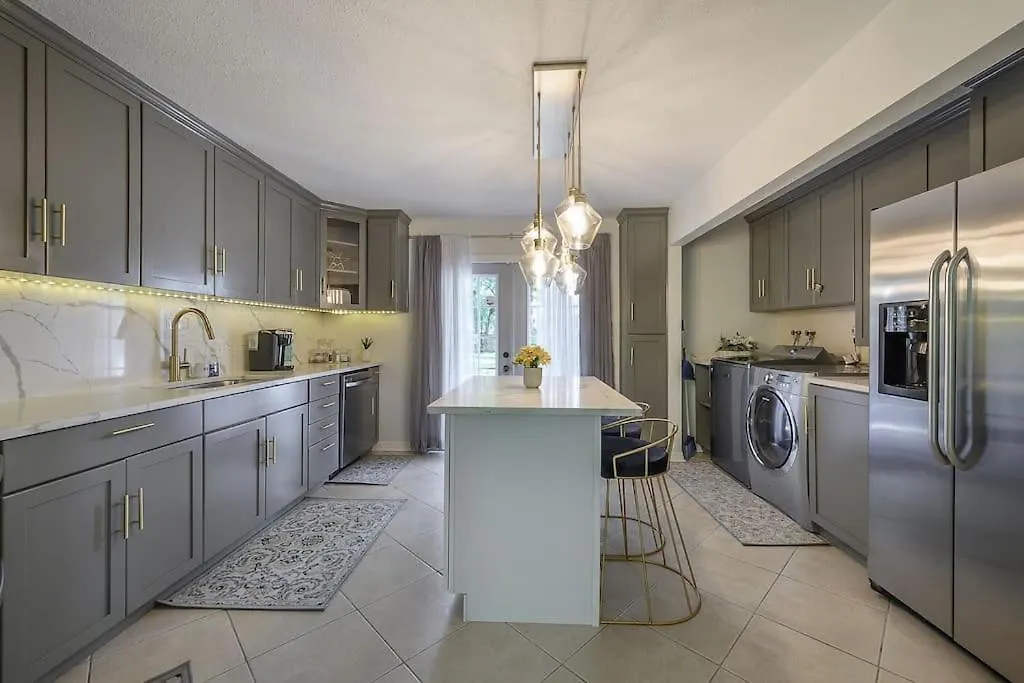 Golden Greek And Dexters Cottage Near Downtown تامبا الولايات المتحدة الأمريكية