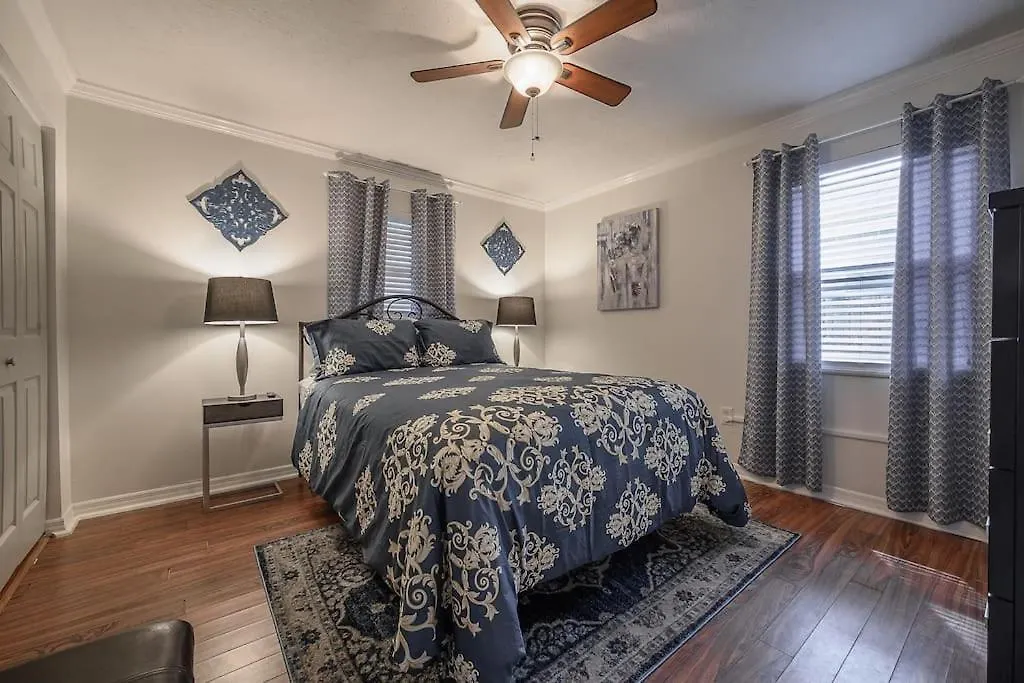 Golden Greek And Dexters Cottage Near Downtown تامبا